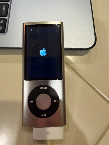 Apple ipod nano - ipod, 8gb